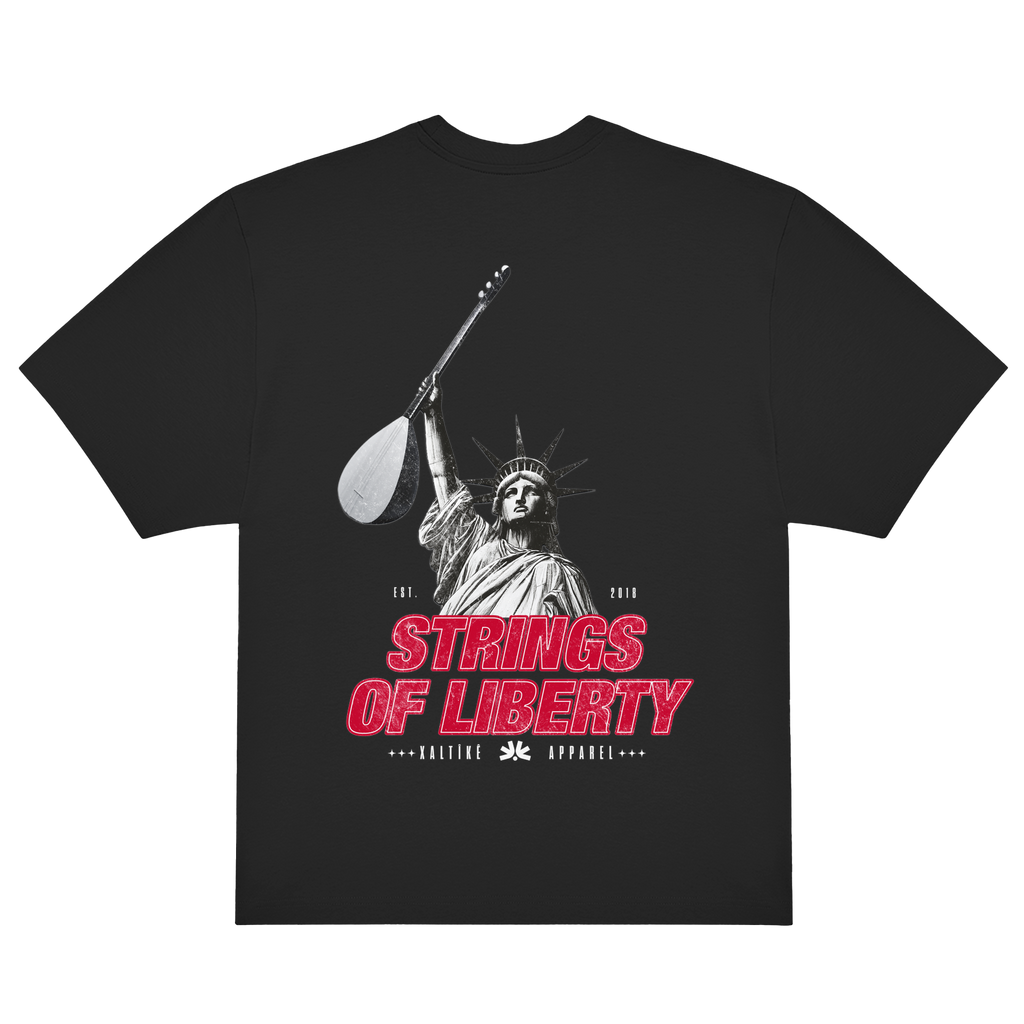 STRINGS TEE